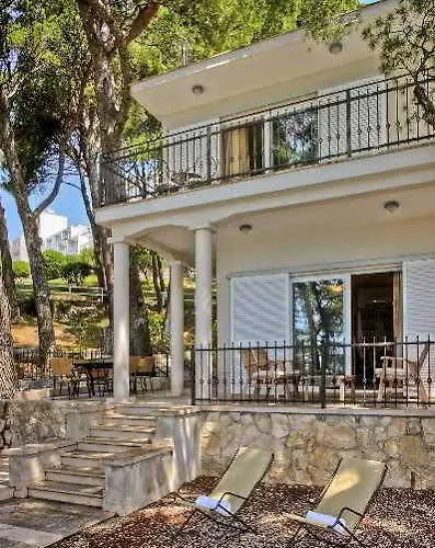 Сasa de vacaciones Berulia Brela